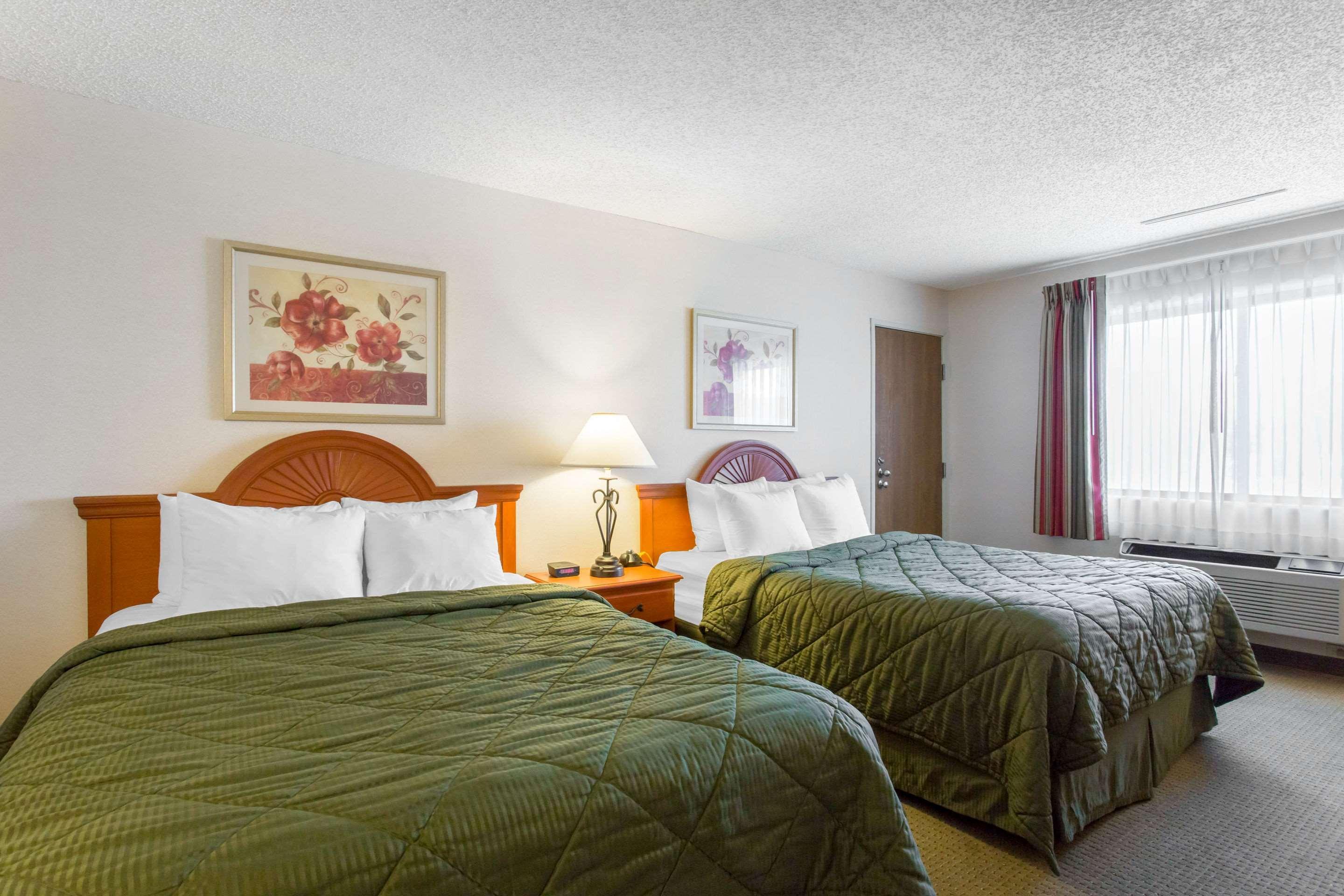 Quality Inn Delta Gateway To Rocky Mountains Exterior foto