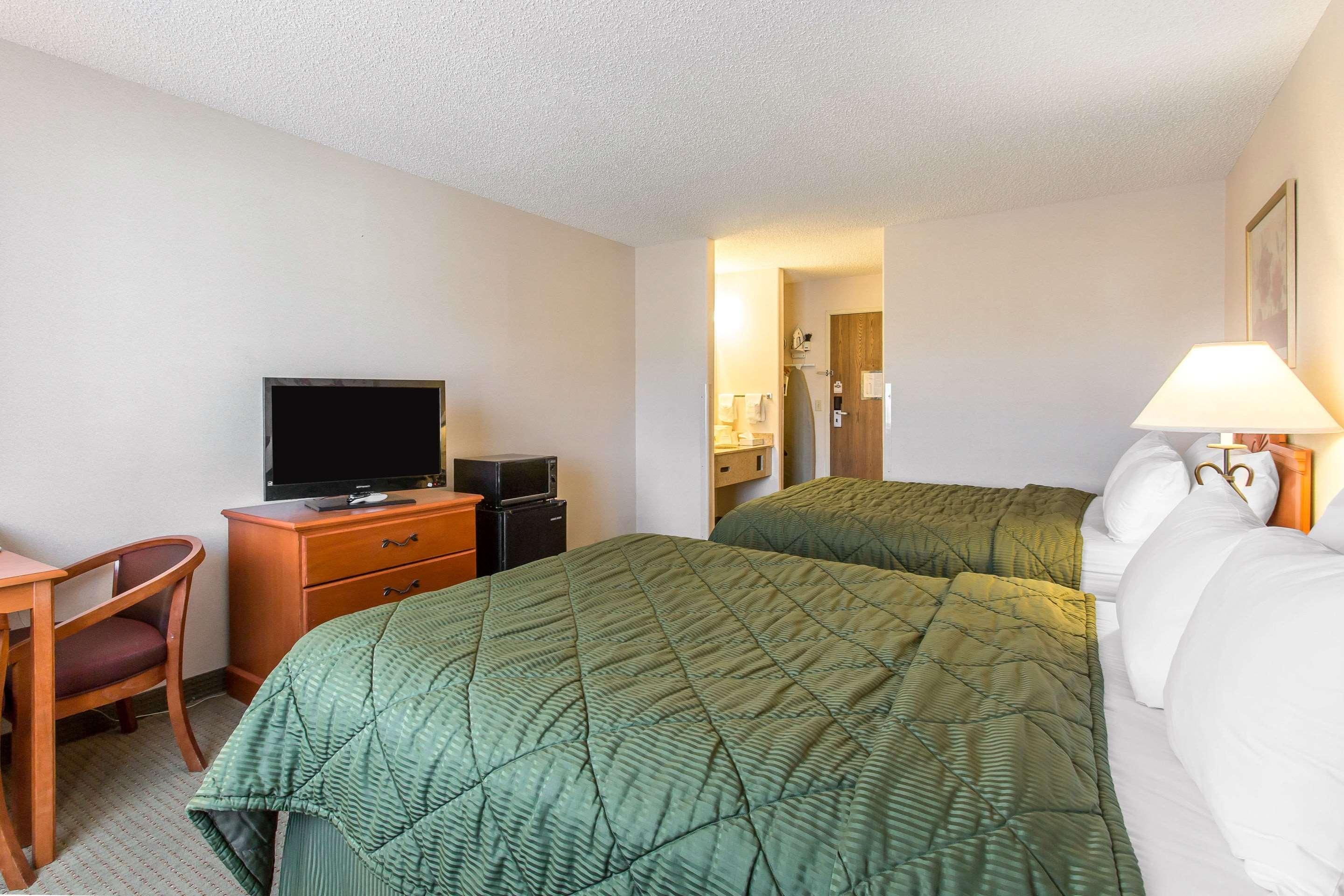 Quality Inn Delta Gateway To Rocky Mountains Exterior foto