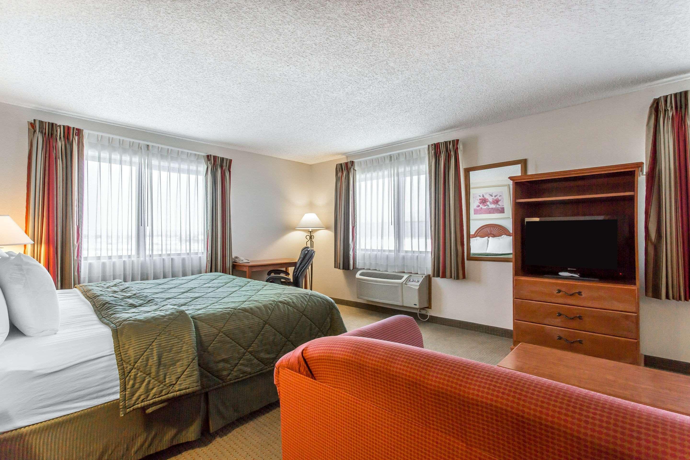 Quality Inn Delta Gateway To Rocky Mountains Exterior foto