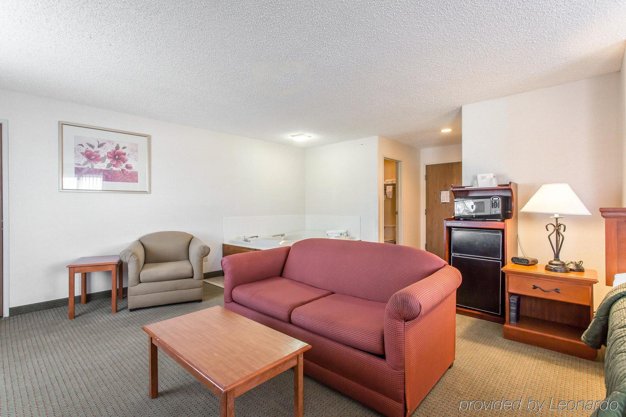 Quality Inn Delta Gateway To Rocky Mountains Exterior foto